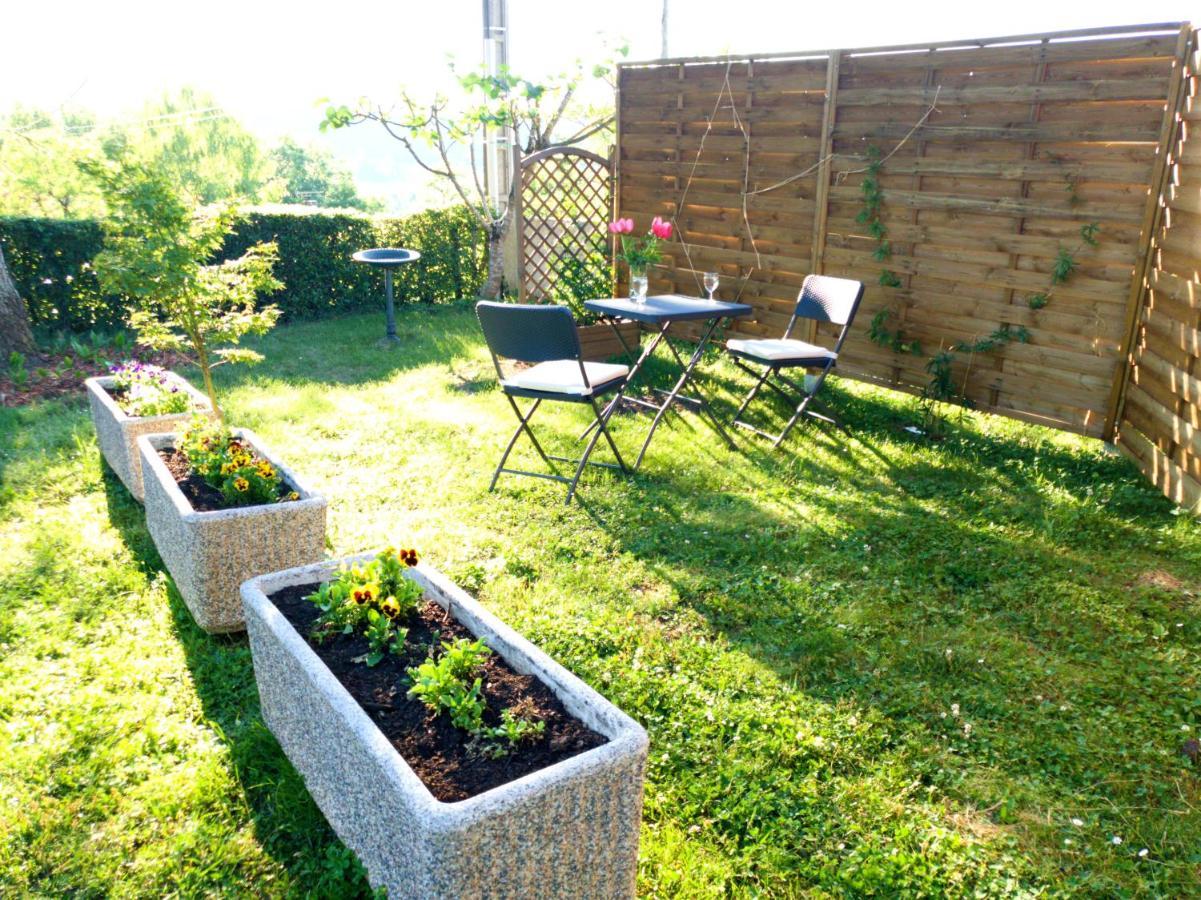 Suite indépendante de 66m2 tout confort et calme Villefranche-de-Rouergue Extérieur photo